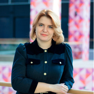 Любовь Выборнова назначена на должность исполнительного директора института экономики и управления